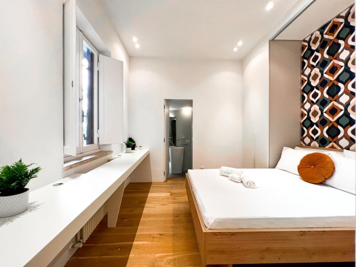 Lägenhet Luxury House & Secret Garden - Strategic Location, 100m To Metro B *